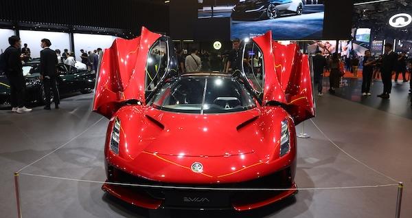 莲花冯擎峰：关税风暴下，通过全球化布局平衡市场波动