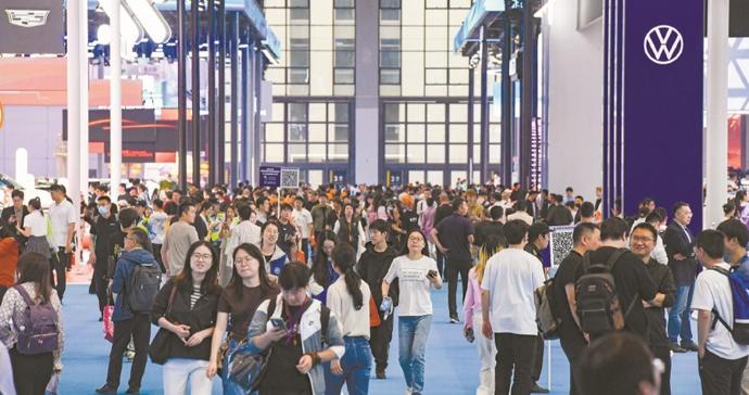 竞速“汽车+”，科技与供应链走向台前