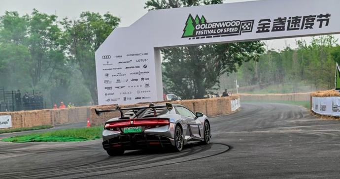 金盏速度节启幕，设拉力竞速、漂移对决，观赛区扩大近5倍