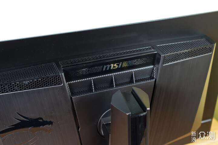OLED新標杆,微星MAG 272UP QD-OLED X24流光_新浪眾測