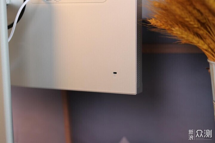 不用萬元的4K果粉屏,用它與Mac mini搭夥絕了_新浪眾測