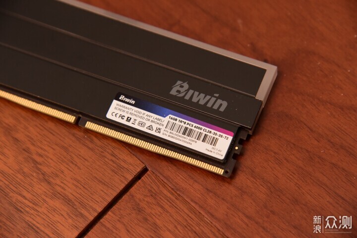 不服來戰,2K王者!AMD RX 9070 GRE首發測試_新浪眾測
