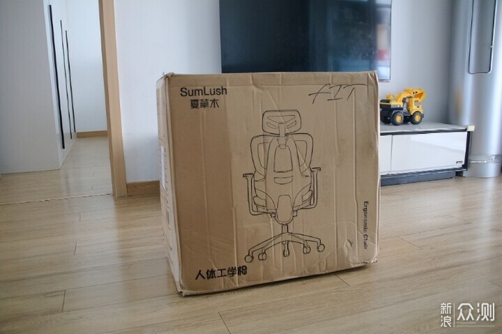 夏草木 Fit 人體工學椅深度評測_新浪眾測