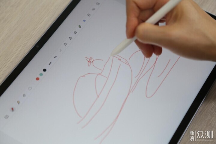 多元高效AI助手 SamsungGalaxy Tab S10 FE+評測_新浪眾測