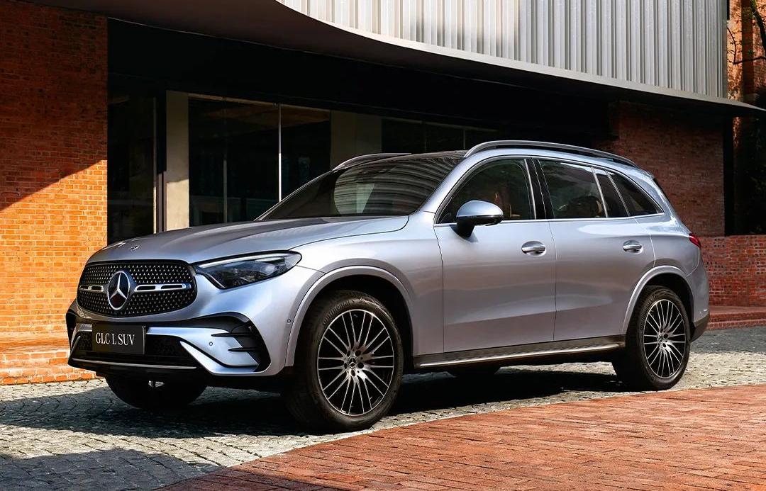 奔驰一天发布三则召回