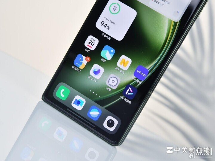vivo X Fold5即將發佈,側重續航和生態互通_新浪眾測