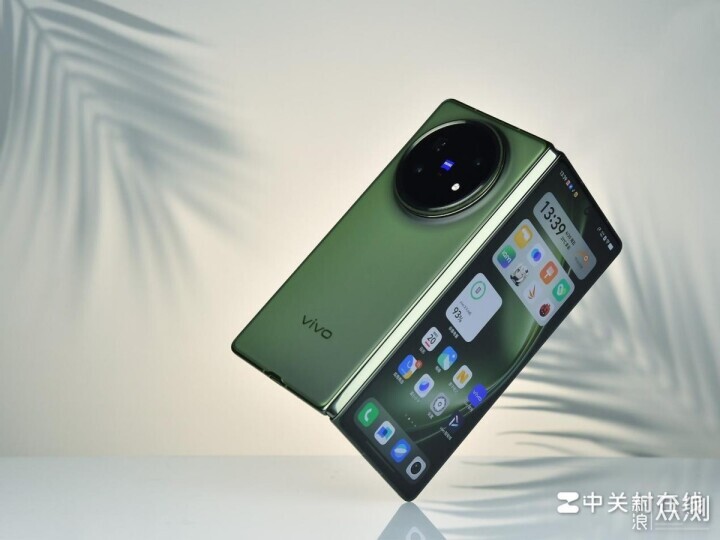 vivo X Fold5即將發佈,側重續航和生態互通_新浪眾測