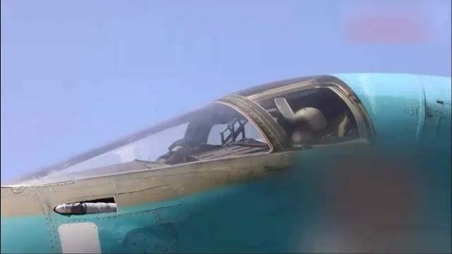 俄军一架苏34战机坠毁