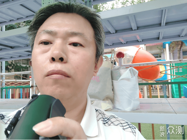 清涼隨身、暢享夏日-西聖XISEM高速掛腰風扇_新浪眾測