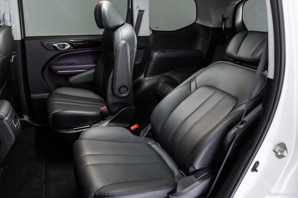 广汽传祺M6 MAX豪华版正式上市 上市期心动价10.99万元