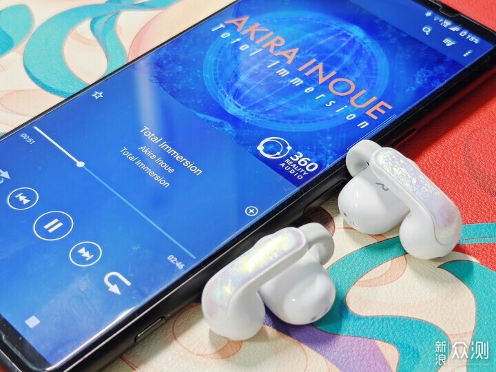 雲感佩戴,音浪澎湃,能自由換膚的百耳頌B7_新浪眾測
