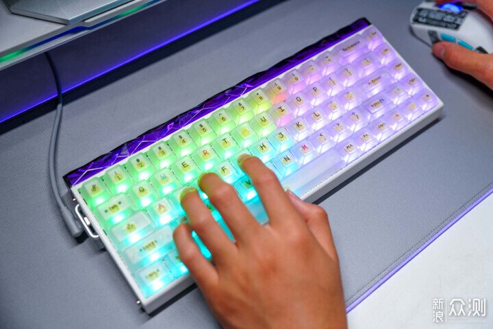 狼蛛HERO 68HE鑽石燈箱+碳纖維定位板評測_新浪眾測