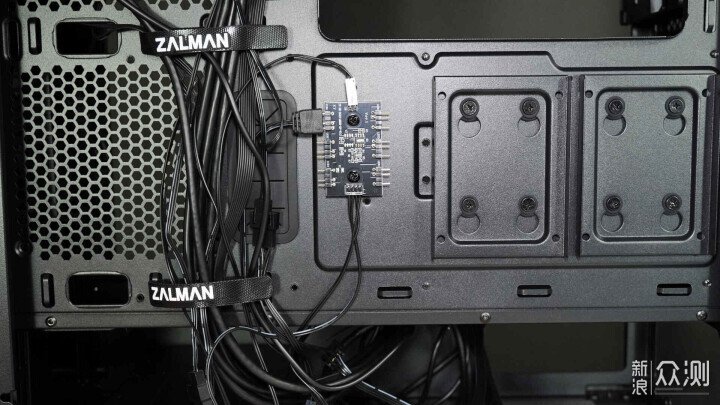全功能副屏!ZALMAN思民 Z10 DS裝機分享_新浪眾測