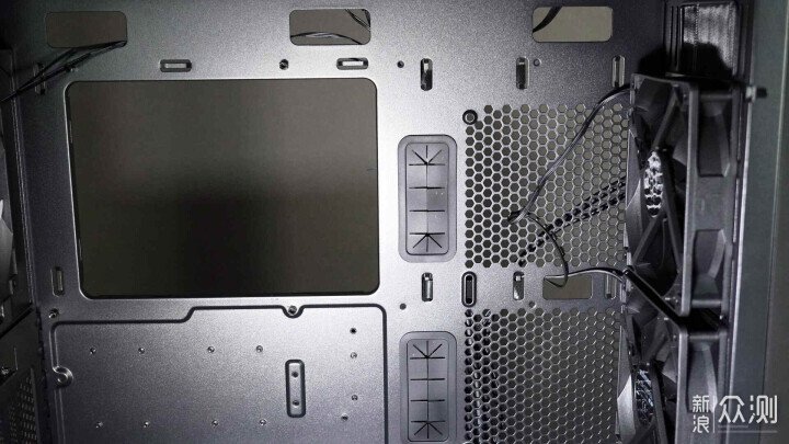 全功能副屏!ZALMAN思民 Z10 DS裝機分享_新浪眾測