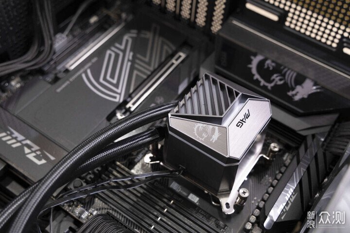 微星MEG Ai1600T PCIE5超神電源開箱_新浪眾測