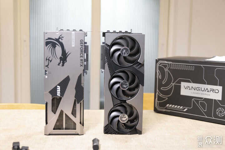 微星MEG Ai1600T PCIE5超神電源開箱_新浪眾測