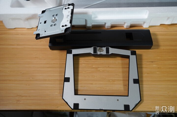 泰坦軍團P275MV MAX雙模Mini LED顯示器_新浪眾測