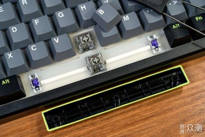 續航超長、手感超棒!雷柏V700DIY-98太好用了_新浪眾測