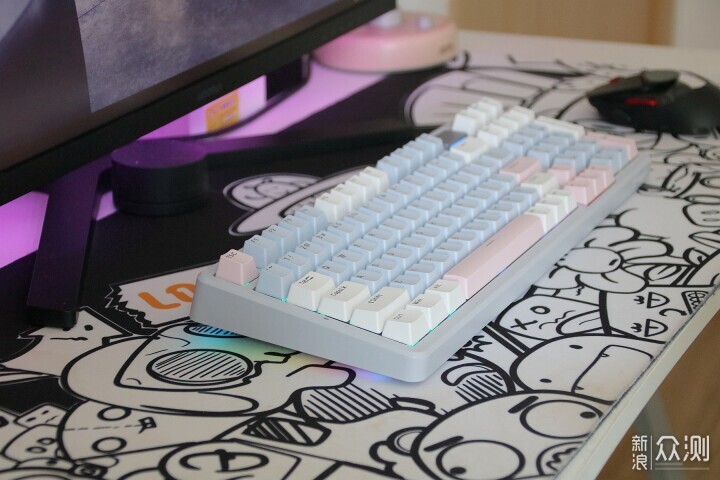 定製化新寵?雷柏 V700DIY-98 深度測評_新浪眾測
