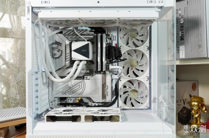 微星新品海景房機箱,MAG PANO 131L PZ WHITE_新浪眾測