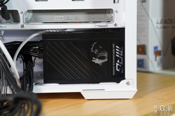 微星新品海景房機箱,MAG PANO 131L PZ WHITE_新浪眾測