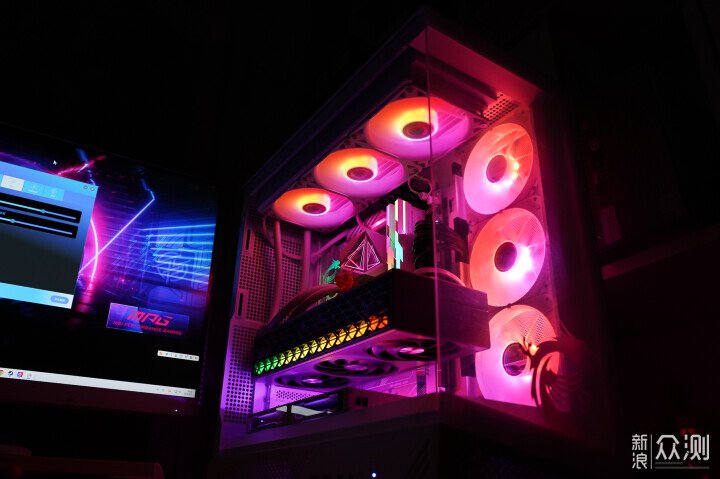 微星新品海景房機箱,MAG PANO 131L PZ WHITE 微星新品海景房機箱,MAG PANO 131L PZ WHITE