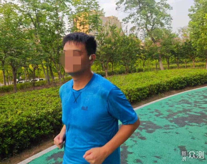 運動新伴侶:南卡 Runner 4 骨傳導耳機評測_新浪眾測