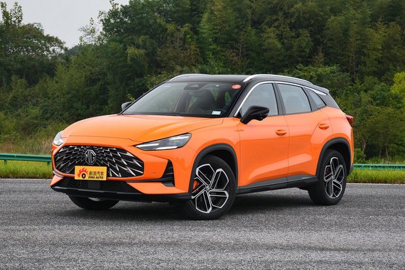 有颜值还有料，内外兼修的名爵MG ONE最高直降2.55万啦！