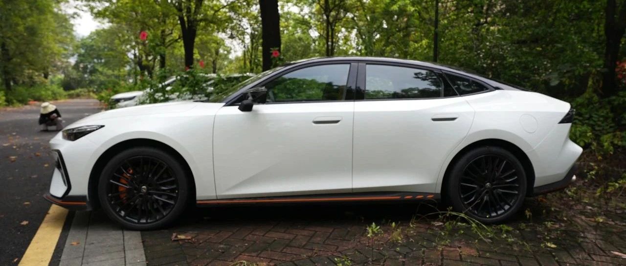 吉利银河A7、第三代长安UNI-V、全新揽境 | 一周新车