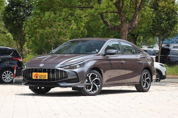 买车选择名爵MG5好不好？先问最高优惠2.45万您还满意吗？