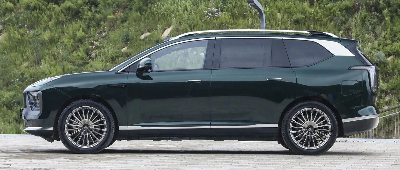 终于知道上增程，60度电池，6座布局，送终身免费充电，问界M9后又一狠对手！