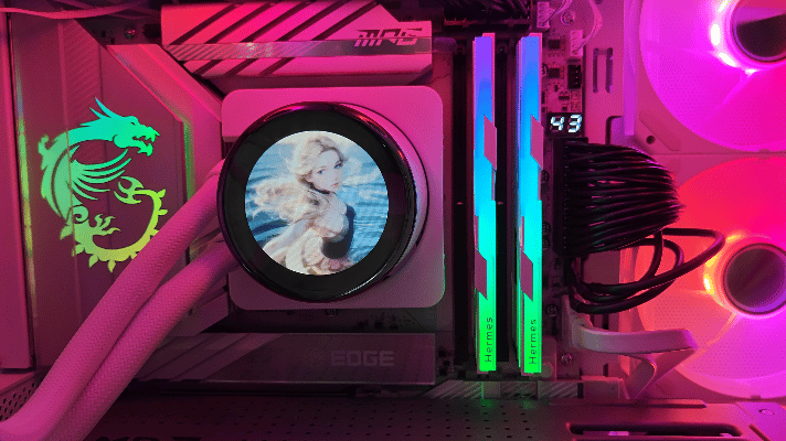 可以偷偷看B站的水冷散熱器,新品首發微星實測_新浪眾測