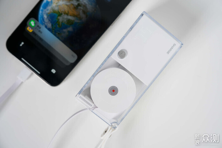 閃極唱片三合一充電寶才是真正的續電神器 _新浪眾測
