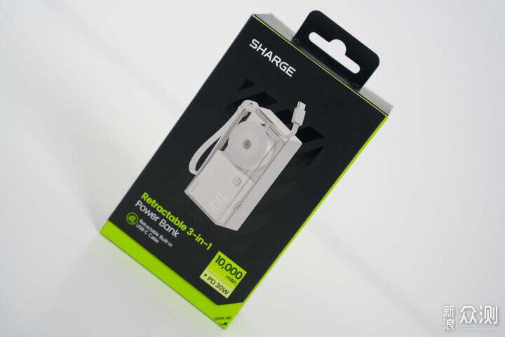 閃極唱片三合一充電寶才是真正的續電神器 _新浪眾測