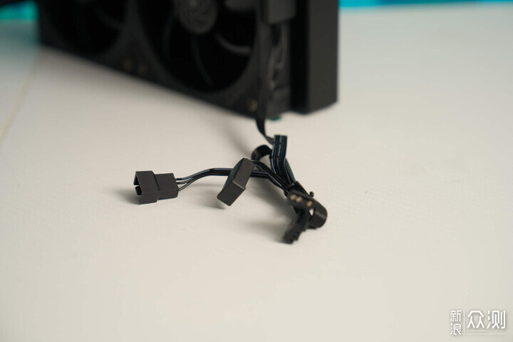 8400F+索泰5060TI XGAMEING裝機2K解像度使用_新浪眾測
