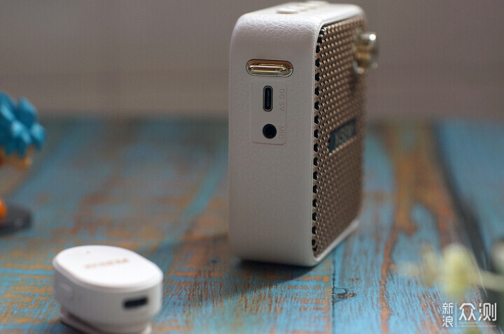 開學季老師喊話不用愁，就用西聖BEE。_新浪眾測