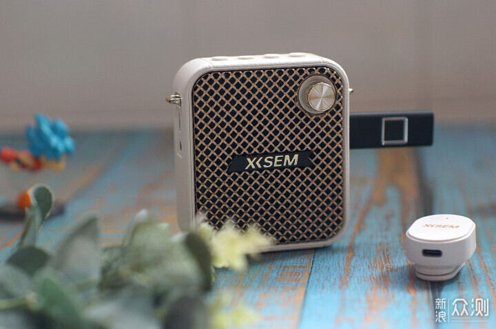 開學季老師喊話不用愁，就用西聖BEE。_新浪眾測