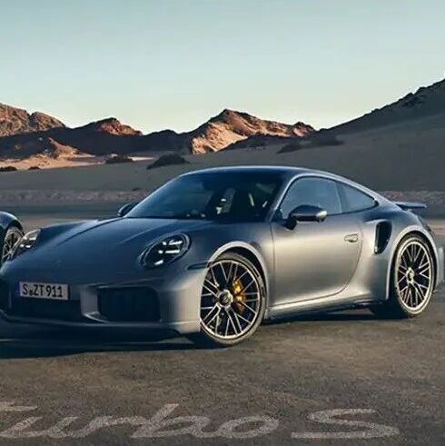 272.8万起！双边四出排气布局+扰流板！保时捷911混动车型全球首发！