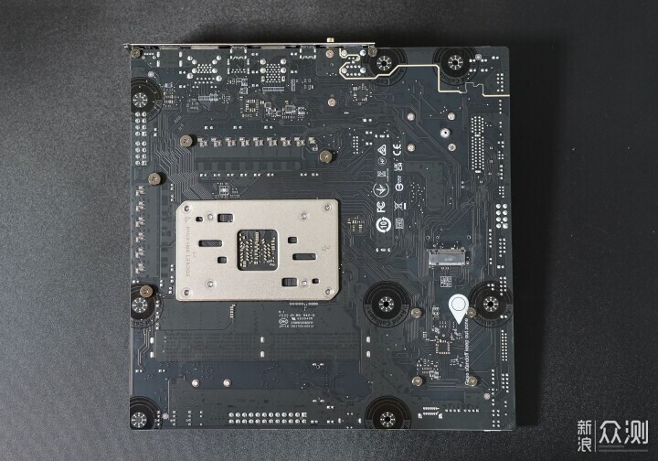 黃牛也來屯主板,微星新品B850MPOWER首發開箱_新浪眾測