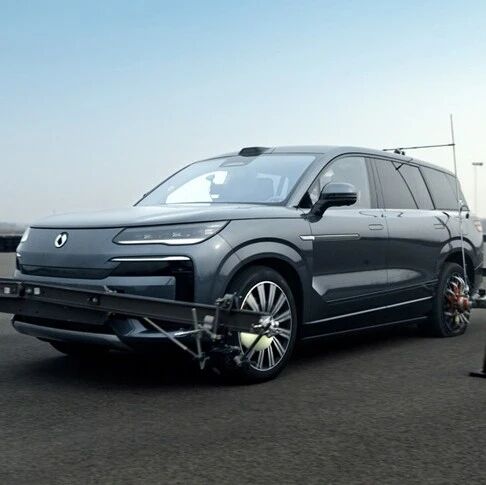 210km/h！鱼钩测试炸场！腾势N9这波“安全外挂”直接拉满