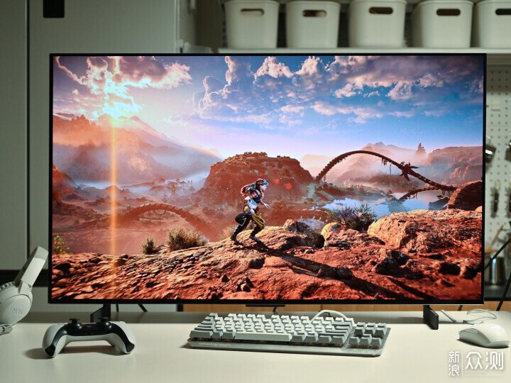 電視當大屏顯示器就是實惠！LG OLED 42C5分享_新浪眾測