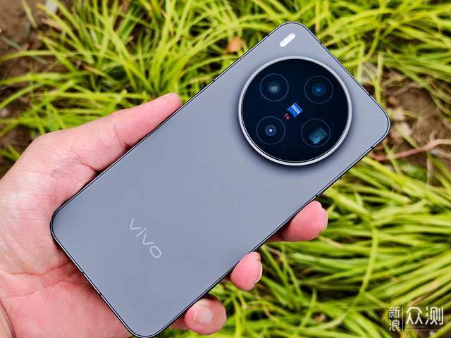 超前劇透，vivo X300的真機值得去體驗_新浪眾測
