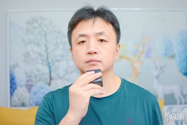 未野往複式剃鬚刀測評:首款迷你五刀頭_新浪眾測