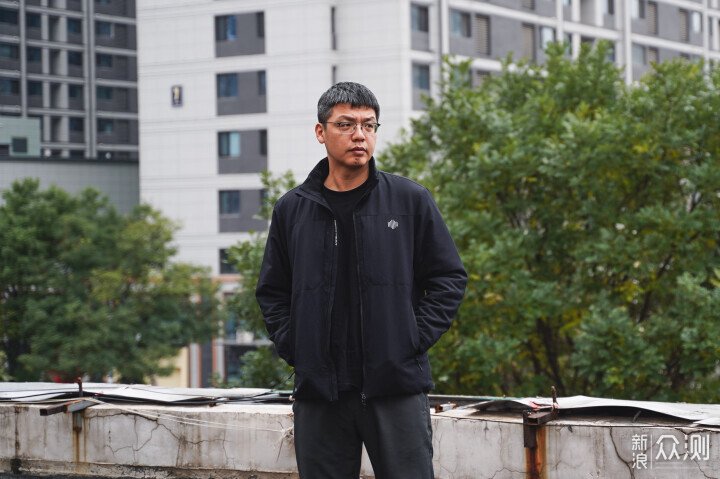 單導動態C80立領棉服,解鎖冬日穿搭新方案_新浪眾測