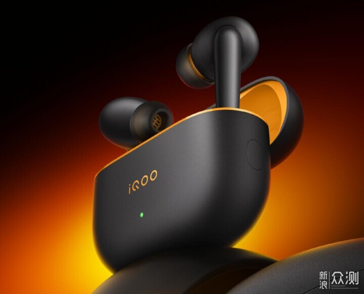iQOO 15系列正式發佈,還有平板手錶和耳機_新浪眾測
