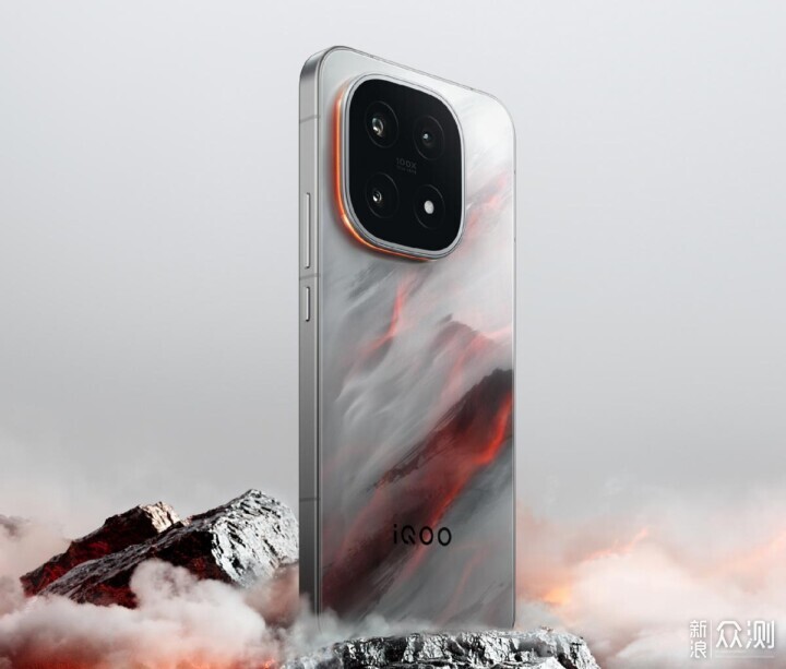 iQOO 15系列正式發佈,還有平板手錶和耳機_新浪眾測