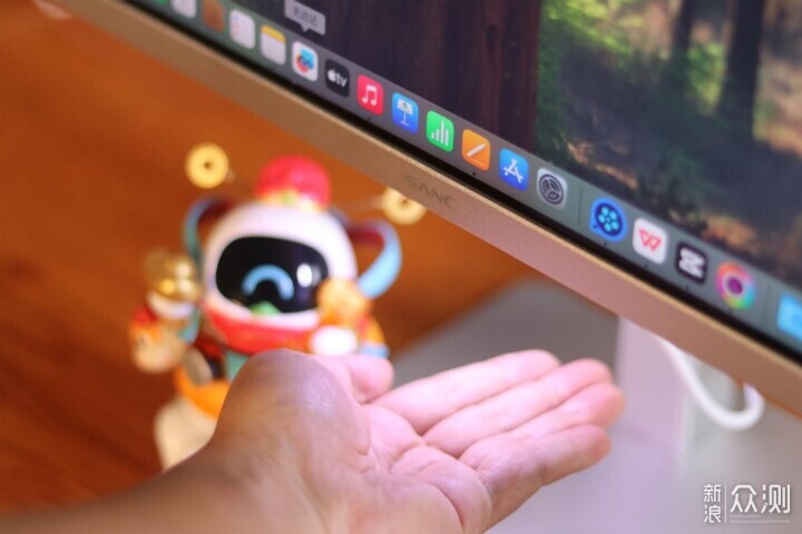 來!這就是Mac mini的好搭子,小尺寸更省空間_新浪眾測