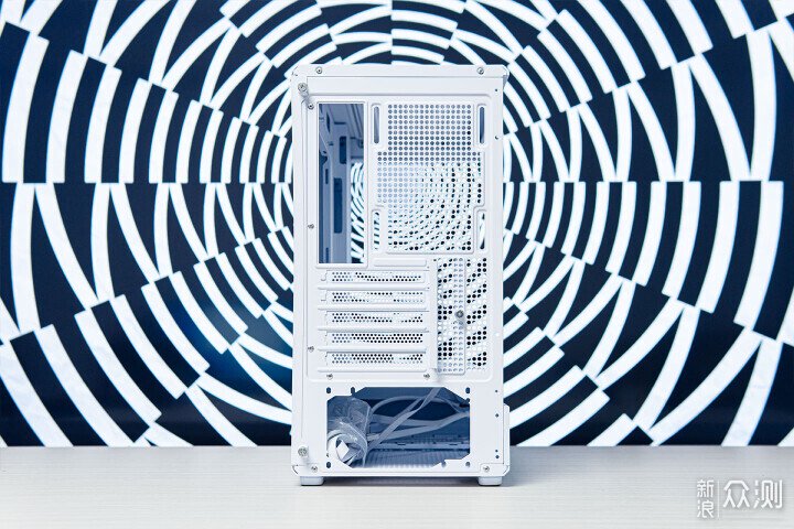 性價比拉滿,七彩虹B850M MEOW WIFI7主板測試_新浪眾測