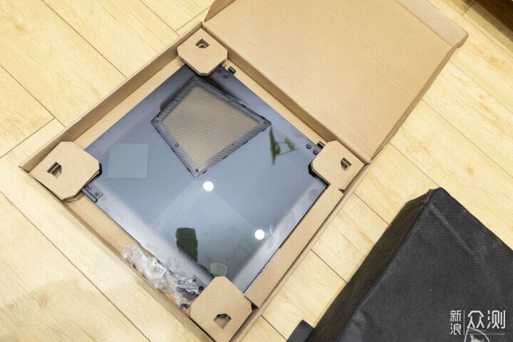 10L優雅電競主機,微星海皇戟AS實測_新浪眾測
