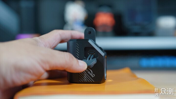 玩爆夜騎二百米遠光盯住你-邁極炫CBL1600PRO_新浪眾測